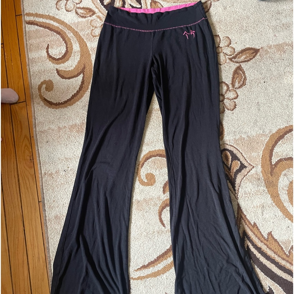 Original Green Apple 33” yoga pants size M. Excellent used condition